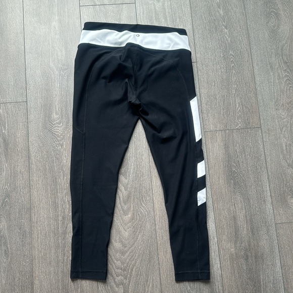 Athletic running workout tights - Picture 2 of 4